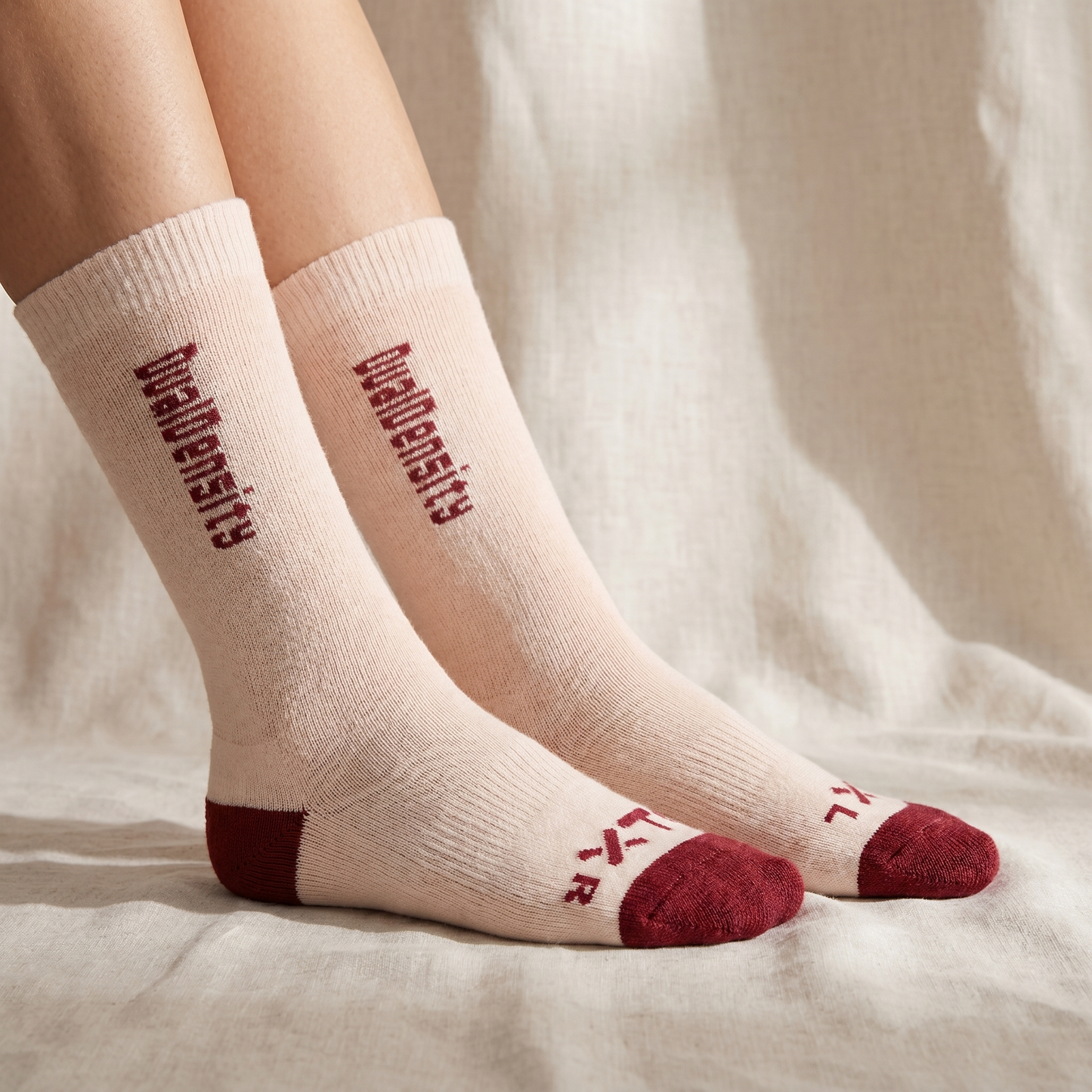 Unisex Merino Wool Blend Ski Socks | Warm Comfortable Supportive Winter Socks