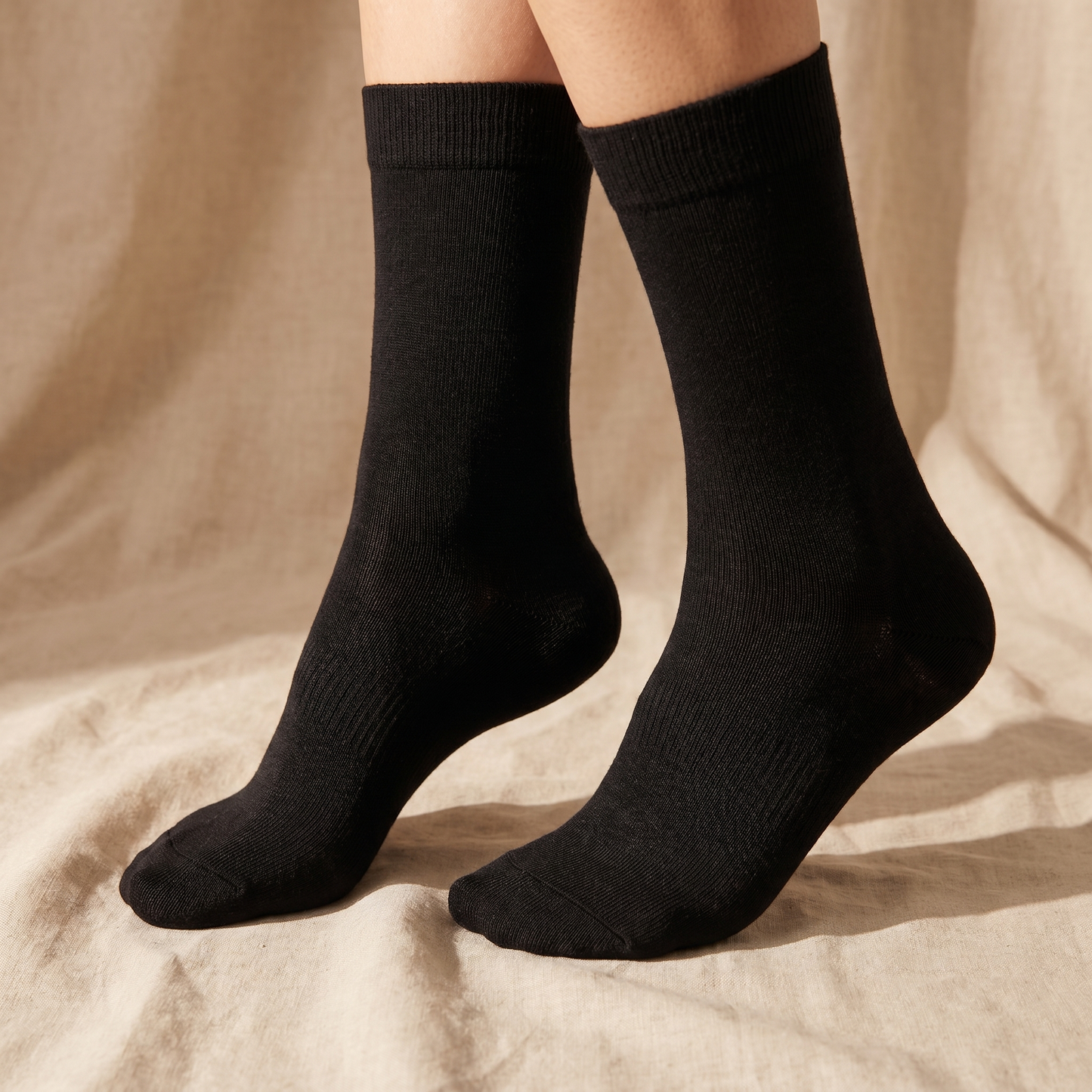 Unisex Merino Wool Ski Socks | Lightweight Breathable Warmth | Comfortable Odour-Resistant Design