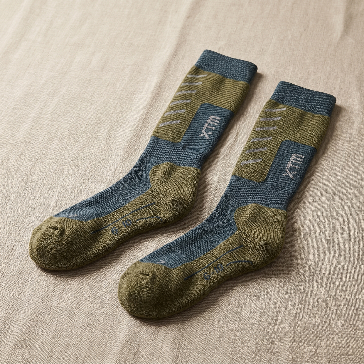 Unisex Merino Wool Snowboard Socks | Multi-Thickness Technical Winter Socks