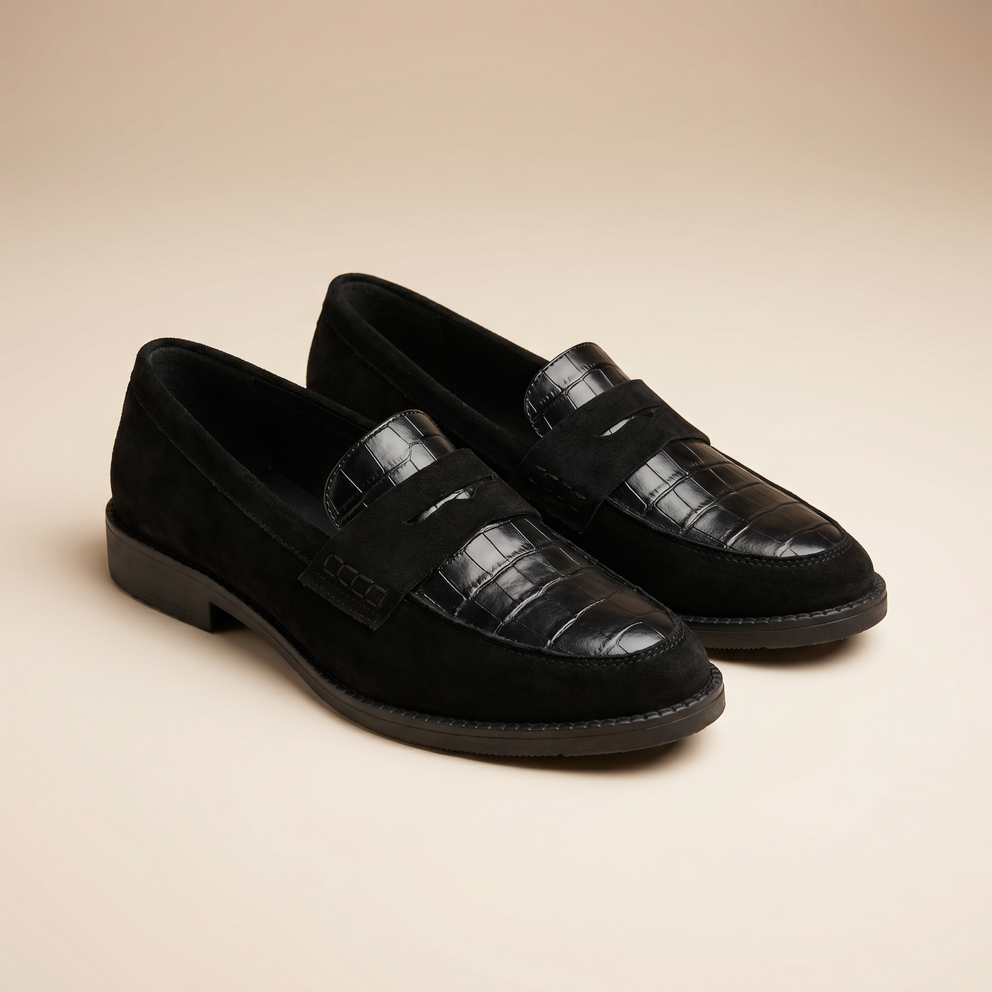 Women's Croc-Embossed Leather Loafers | Cushioned Slip-On