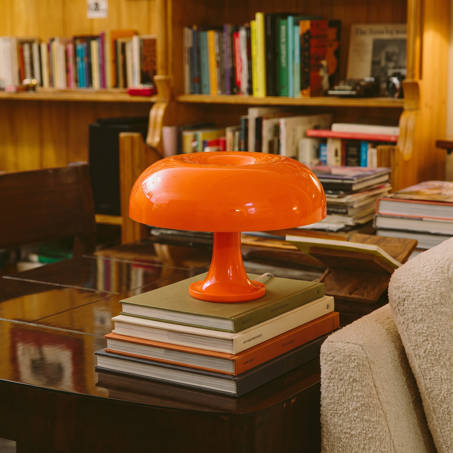 AureaGlow | Bold Contemporary Acrylic Table Lamp for Living Room