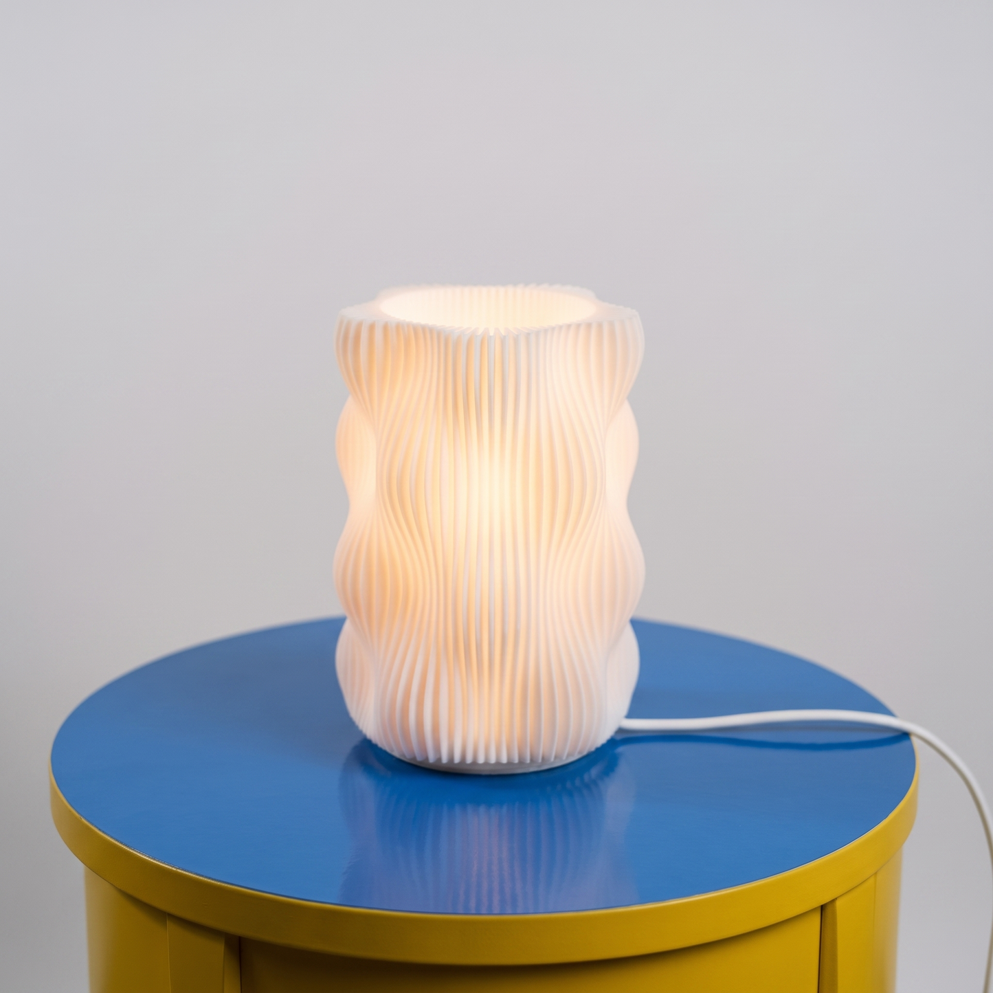 AquaGlow | Elegant Soft White Bubble Bedside Table Lamp for Cozy Ambiance